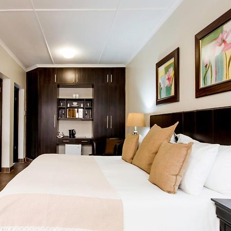 @The Villa Guest House Bloemfontein Esterno foto