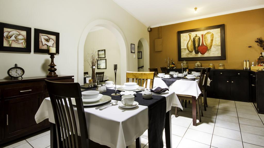 @The Villa Guest House Bloemfontein Esterno foto