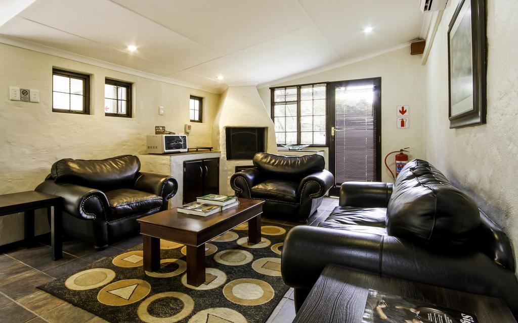 @The Villa Guest House Bloemfontein Esterno foto